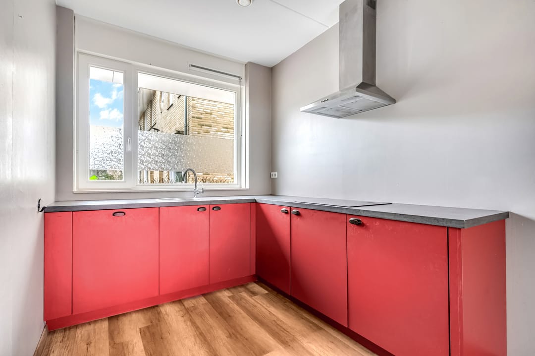 Photo 8 of Bremerstraat 25