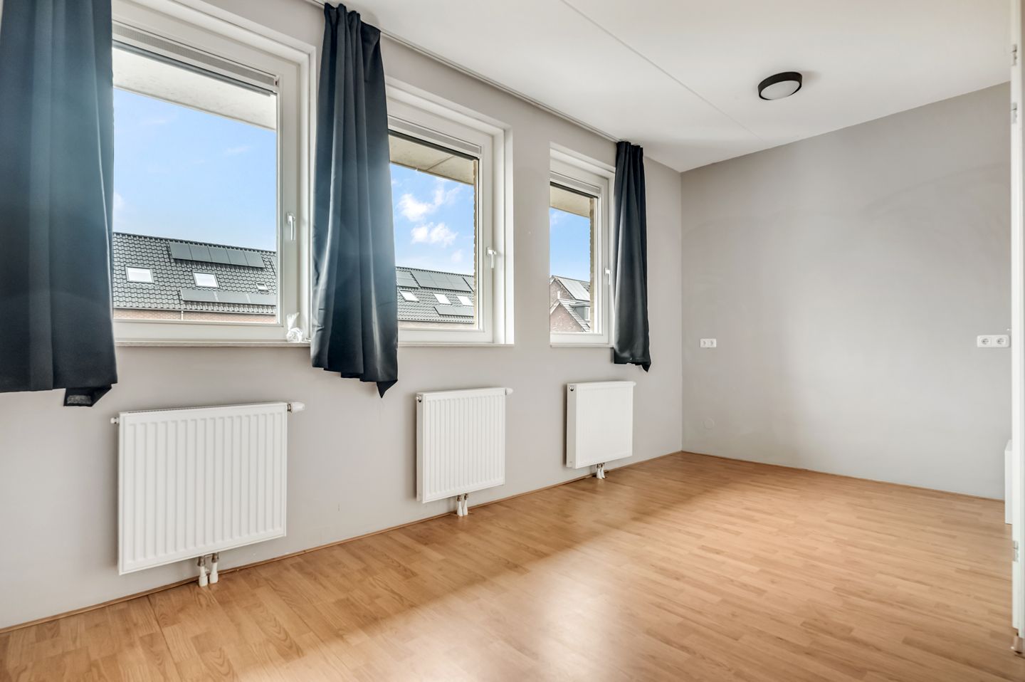 Photo 14 of Bremerstraat 25