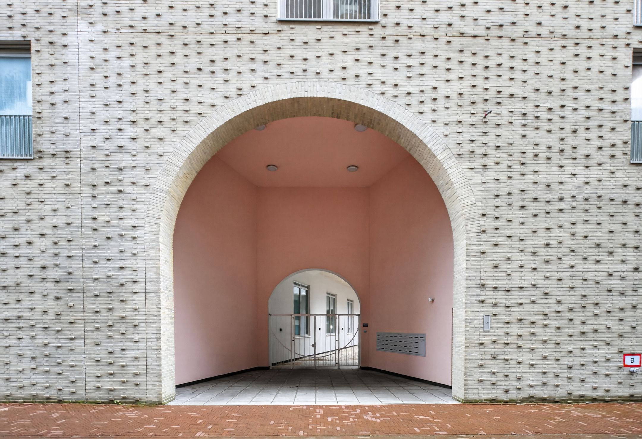 Photo 21 of Lutonhof 62