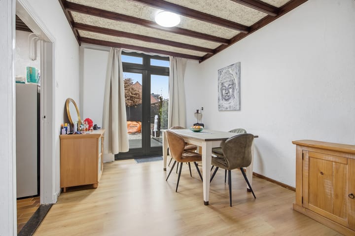 Photo 6 of Raadhuisstraat 9