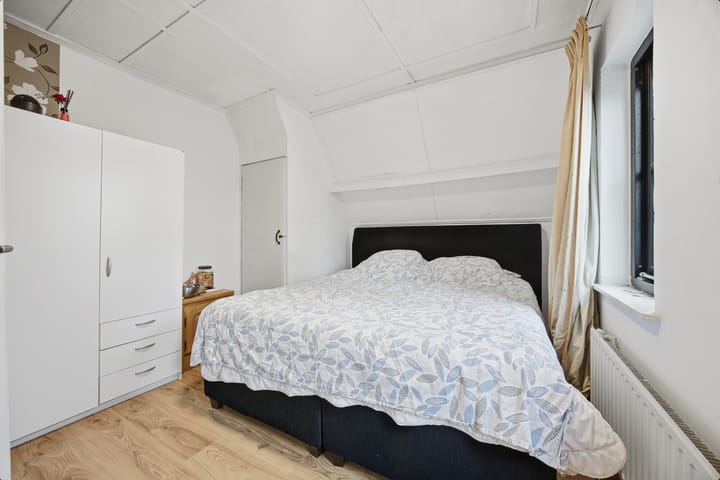 Photo 14 of Raadhuisstraat 9