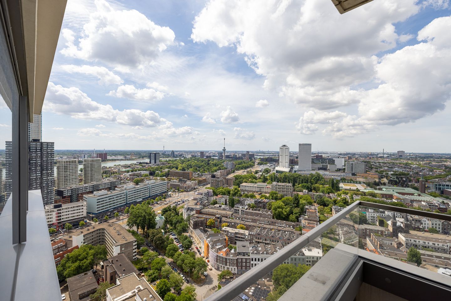 Foto 40 van Baan 56-C