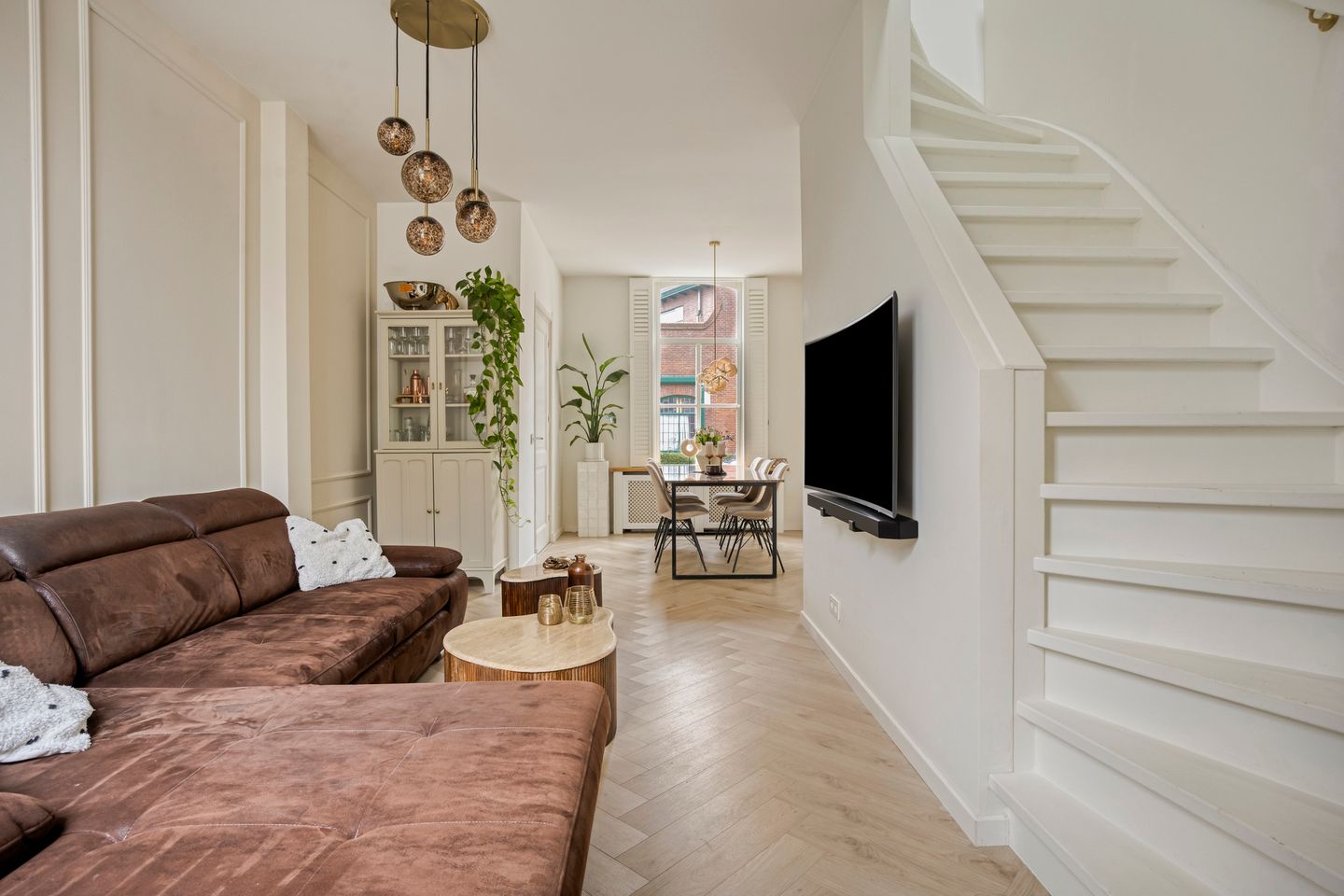 Photo 5 of Deken Sandersstraat 61