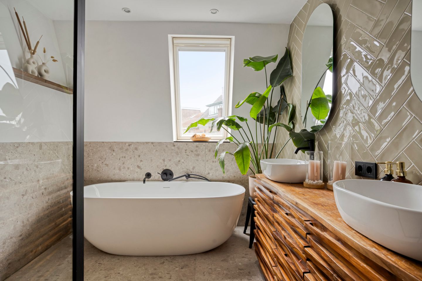 Photo 20 of Deken Sandersstraat 61