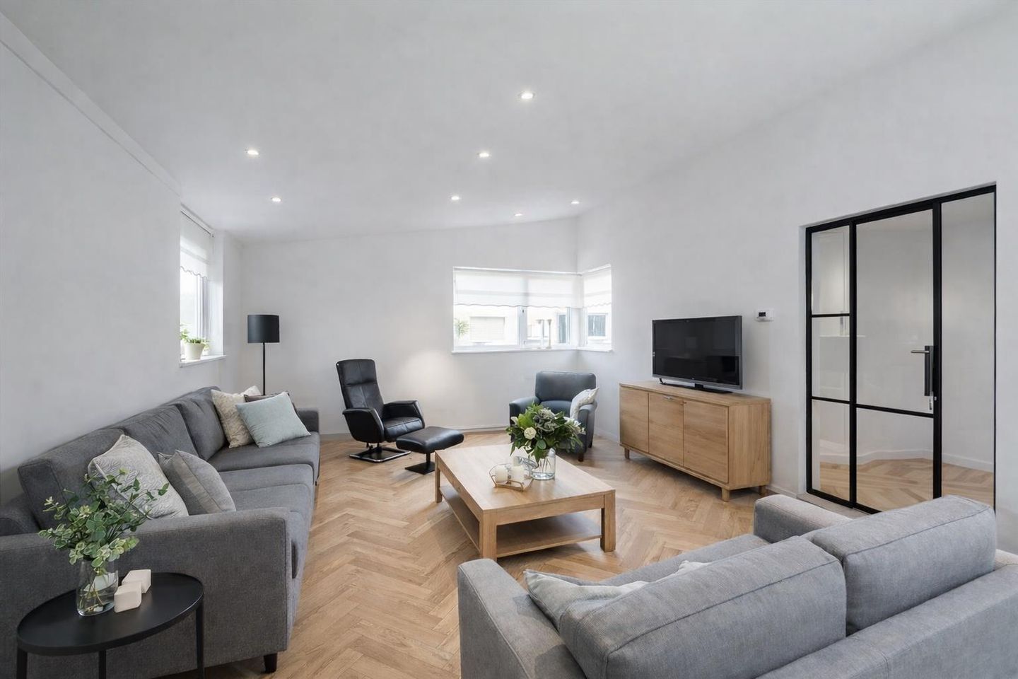 Foto 5 van Falstaffhof 1