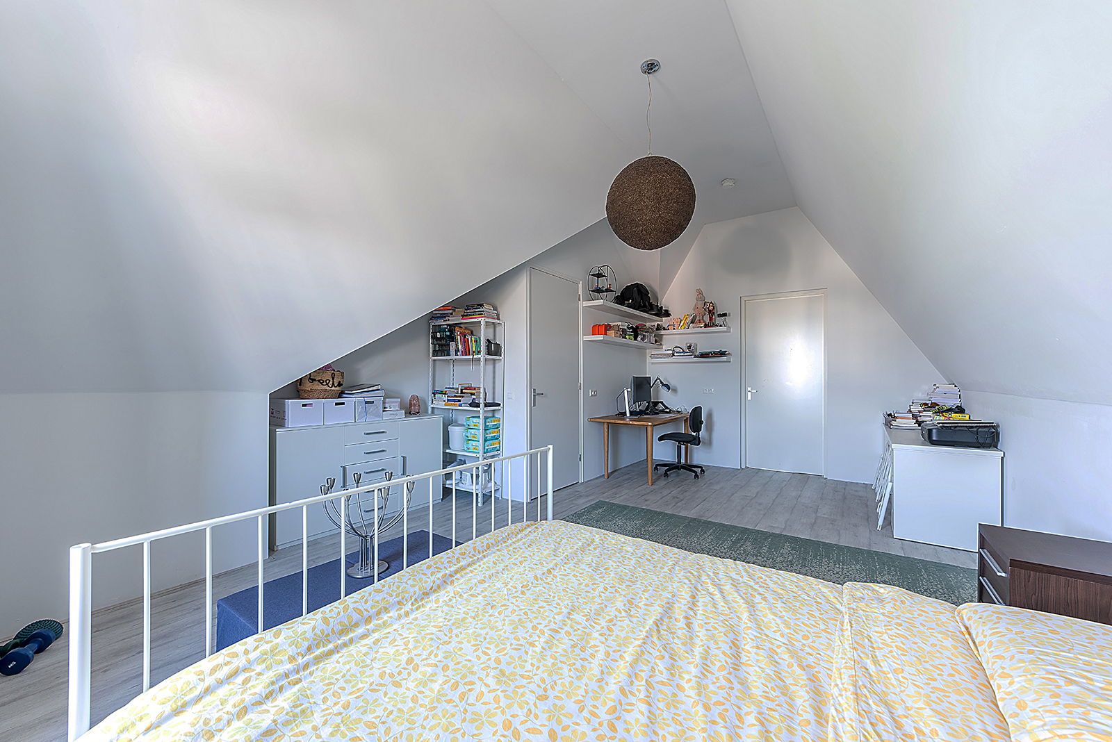 Foto 24 van Hermanstraat 40