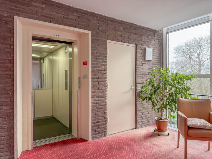 Photo 15 of Amersfoortsestraatweg 90-C007