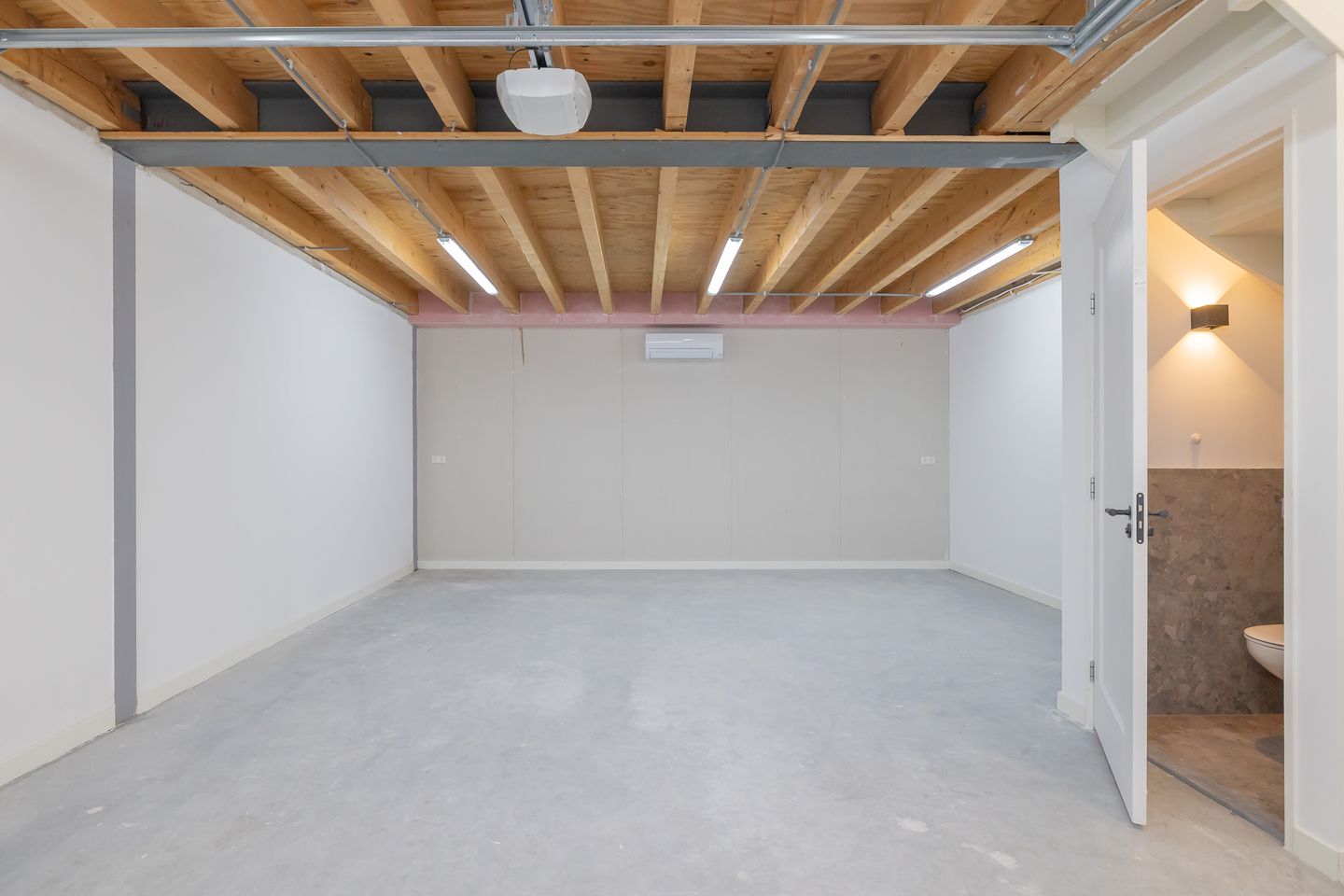 View photo 3 of Meer en Duin 24-K