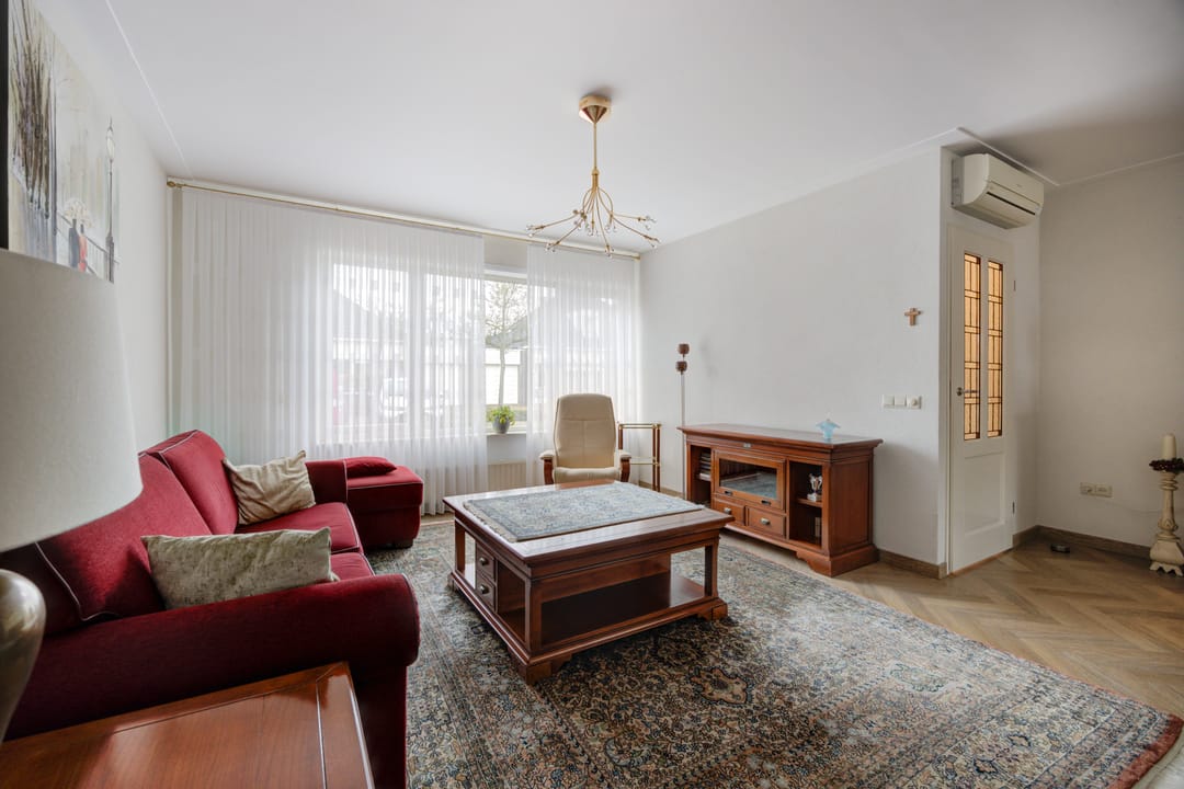 Photo 2 of Jozefhof 10