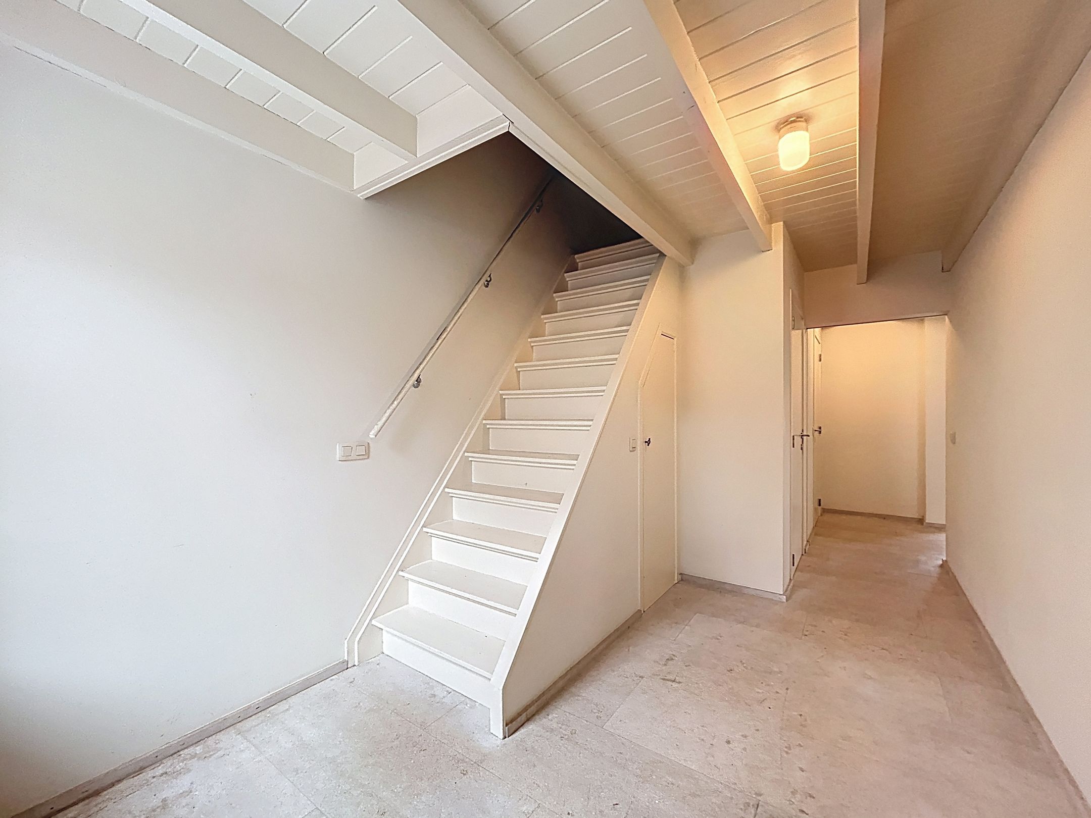 Photo 3 of Sluissestraat 10