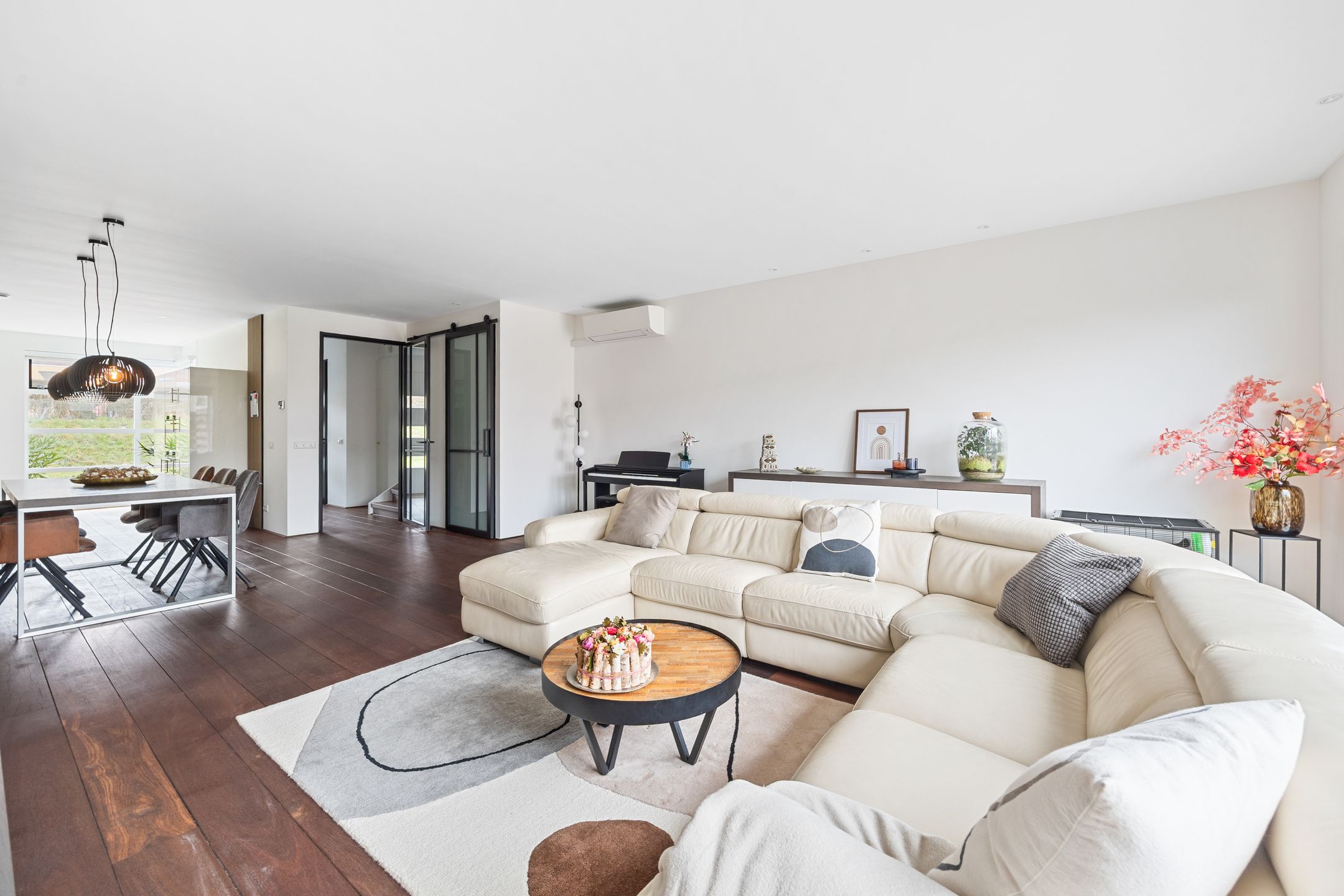 Foto 12 van Kamilleveld 104