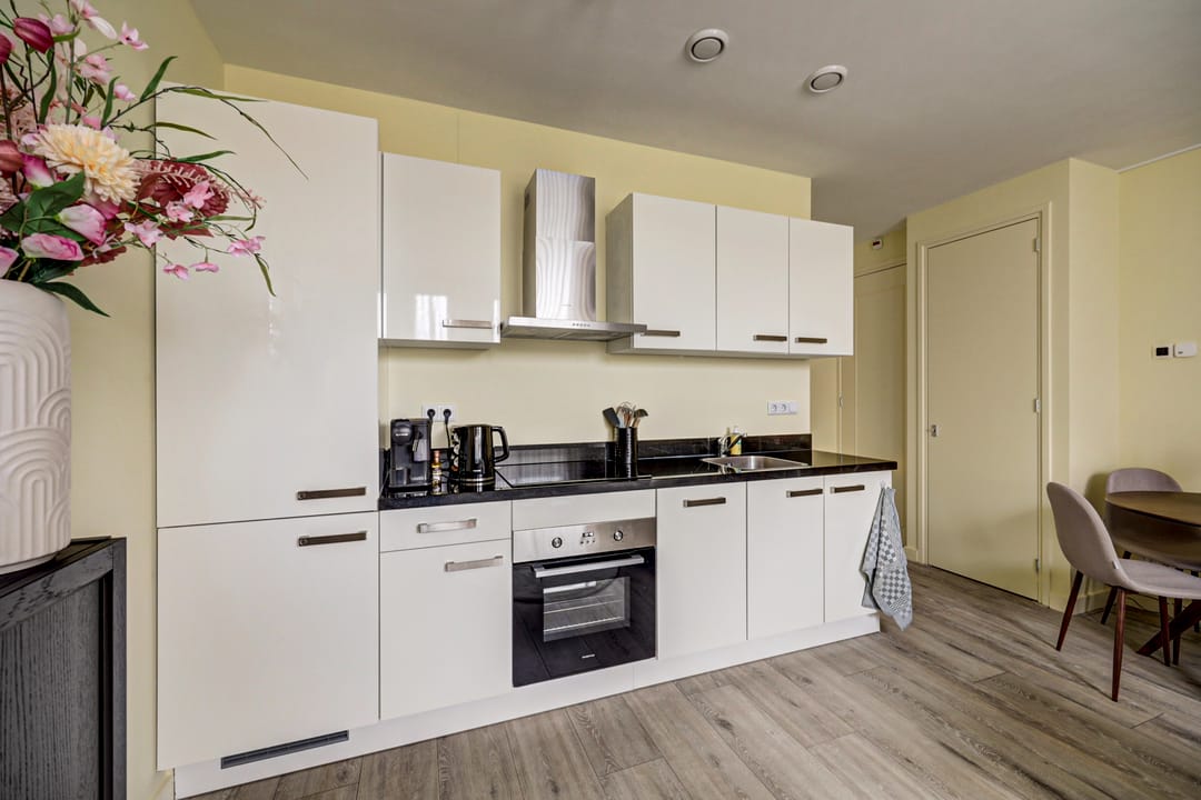 Photo 7 of Vijhestraat 1-A