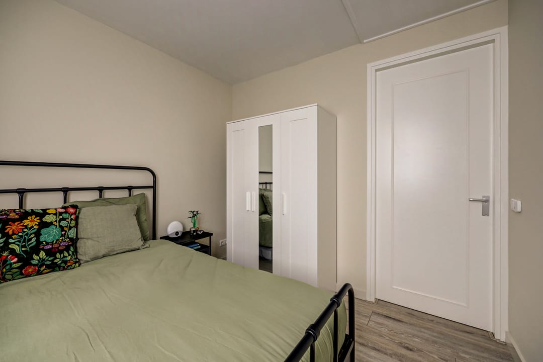 Photo 13 of Vijhestraat 1-A