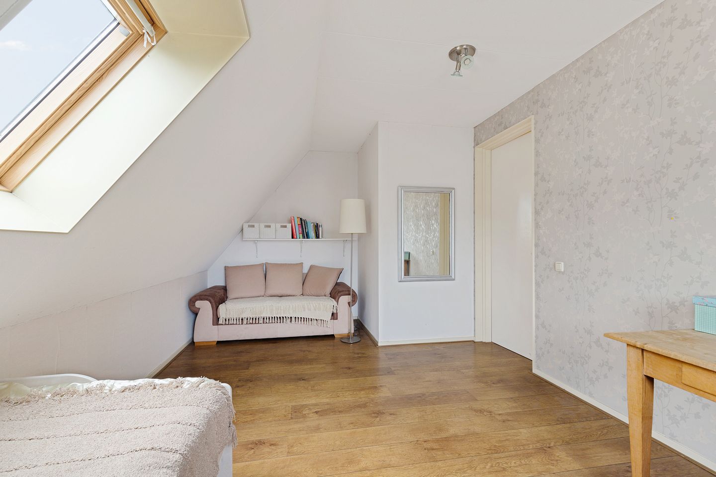 Photo 40 of De Protter 11