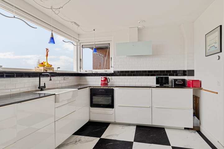 Foto 4 van Vliegent Hert 136