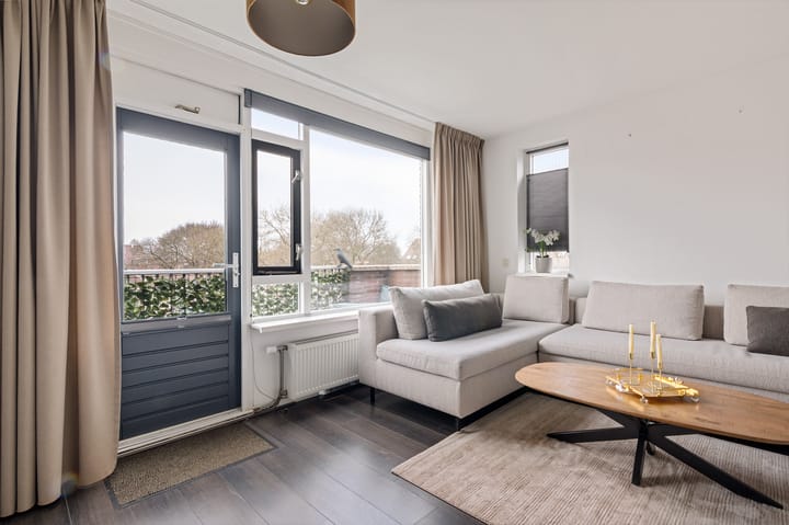 Foto 10 van Sperwerlaan 11