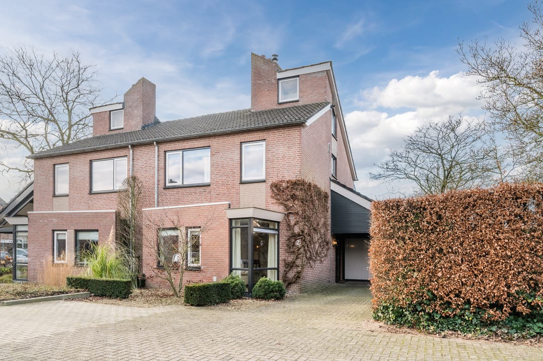 Foto 2 van Hulstelaar 2