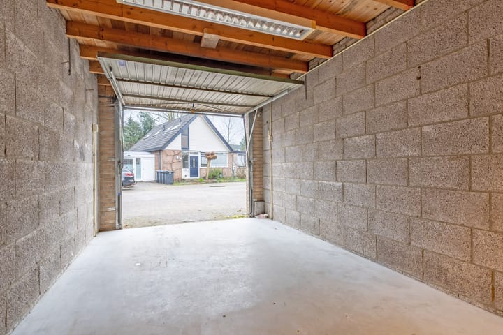 Photo 2 of Pinksterbloemhof