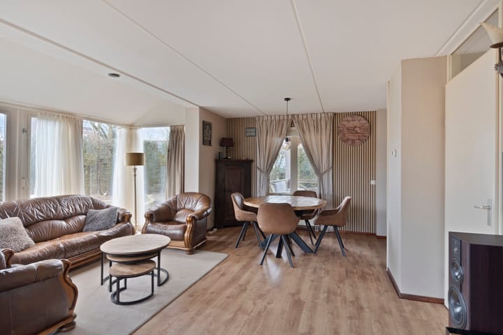 Foto 4 van Bronsbergen 25-R71