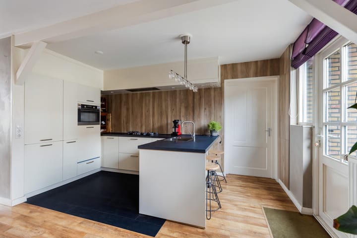 Foto 4 van Emmastraat 44