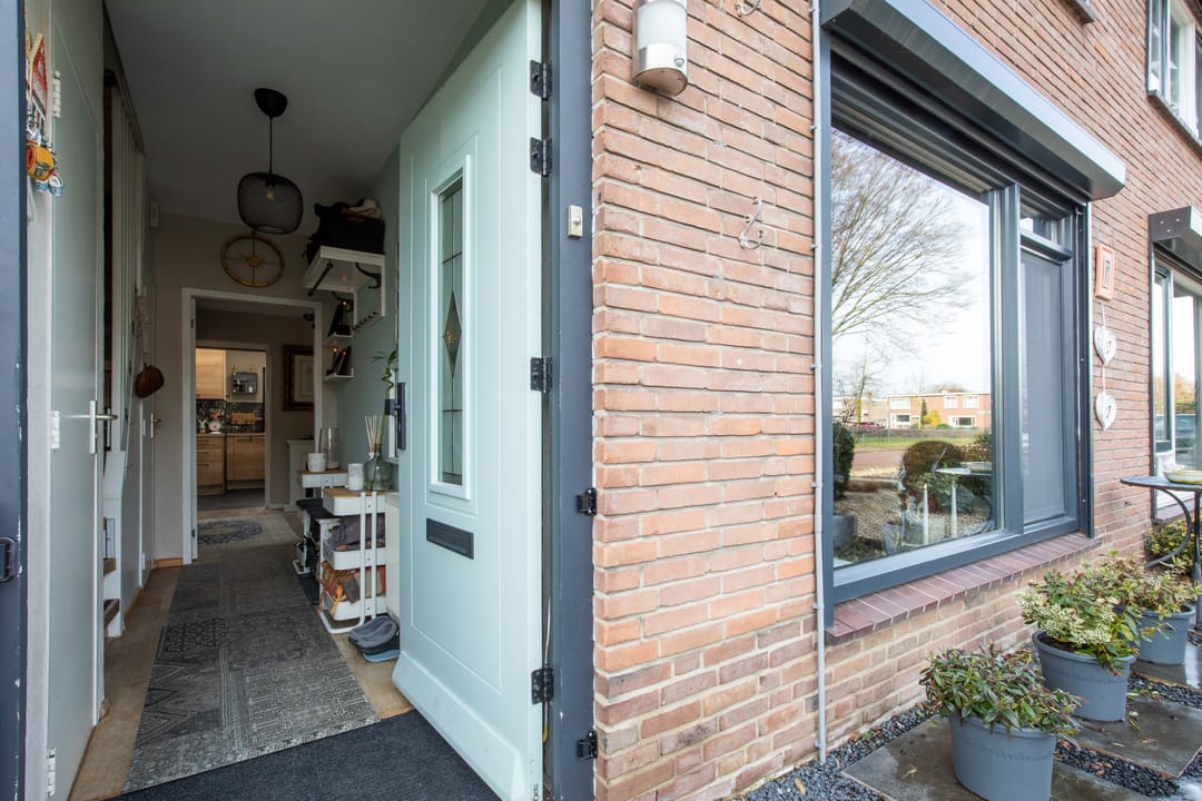 Photo 2 of Tooropstraat 35