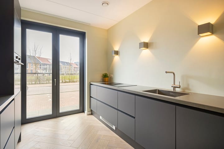 Foto 10 van Liefkenshoek 21