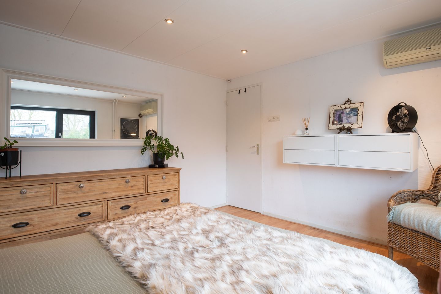 Photo 25 of Tooropstraat 35