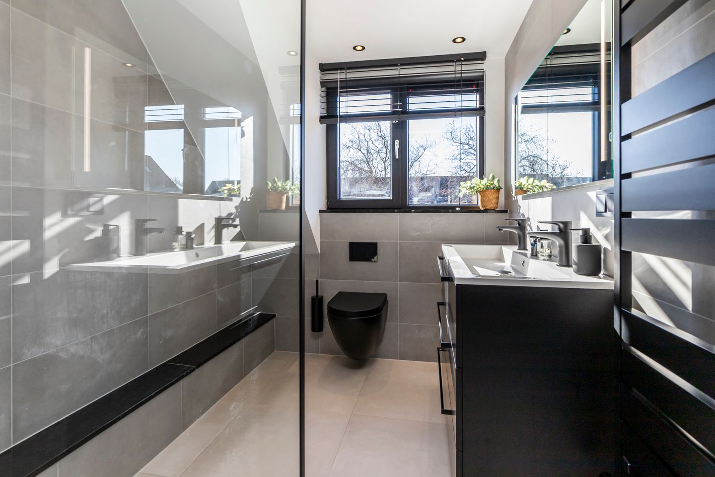 Photo 4 of Frisolaan 29