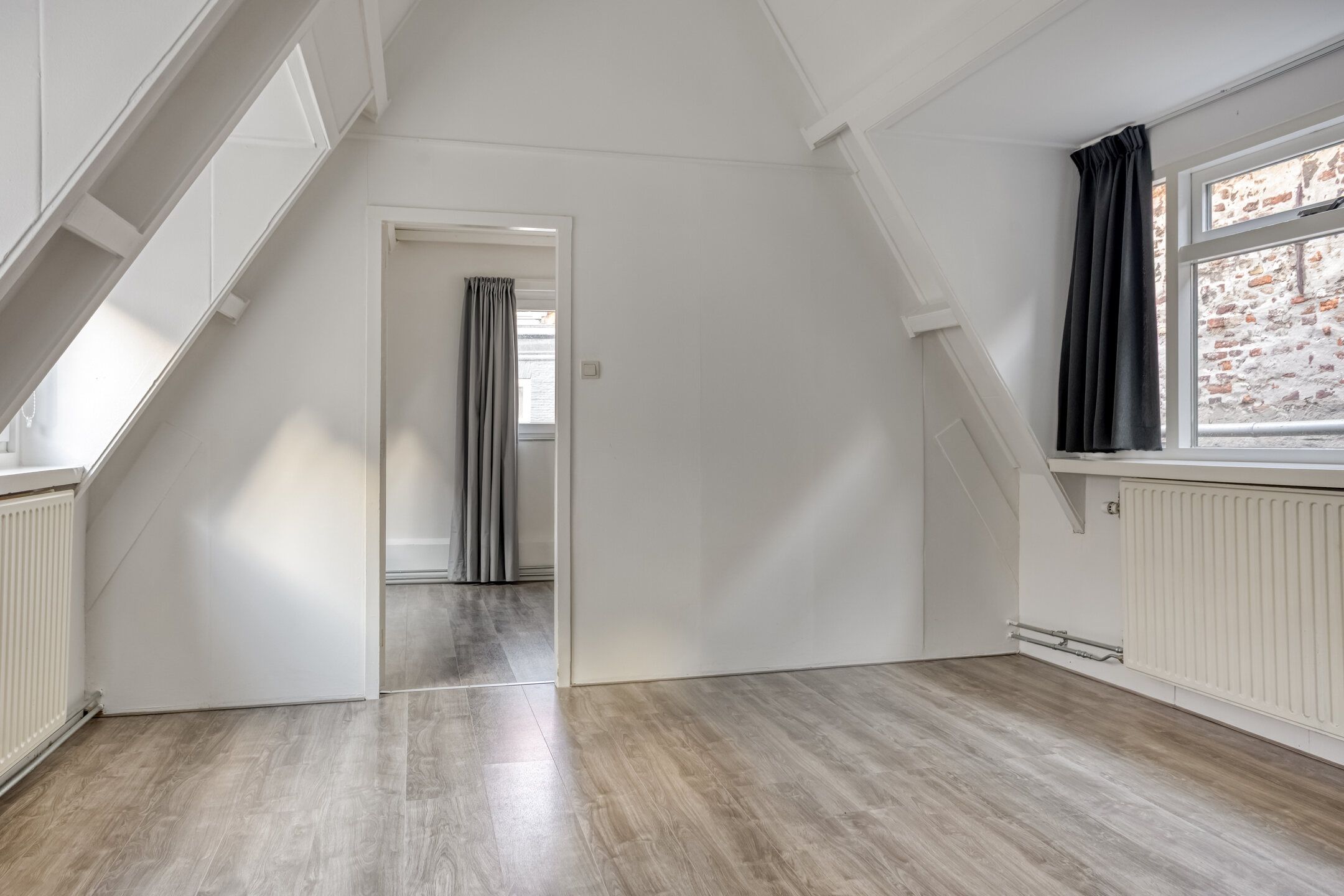 Foto 6 van Donkerstraat 1-A