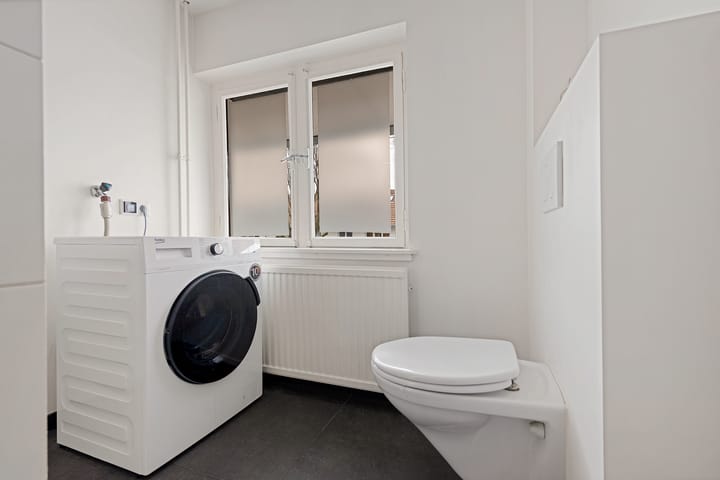 Photo 20 of Floraliastraat 6