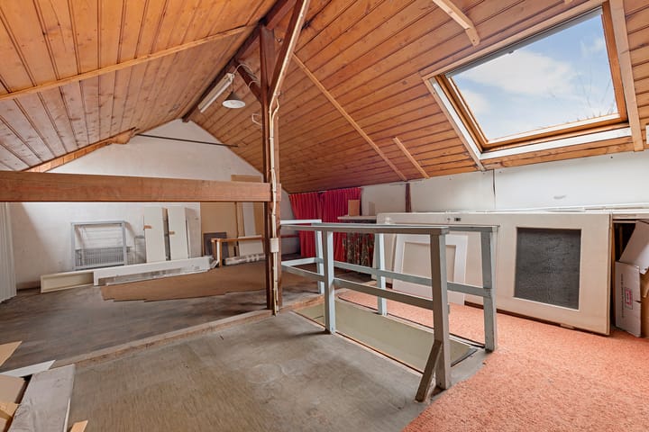 Photo 25 of Floraliastraat 6