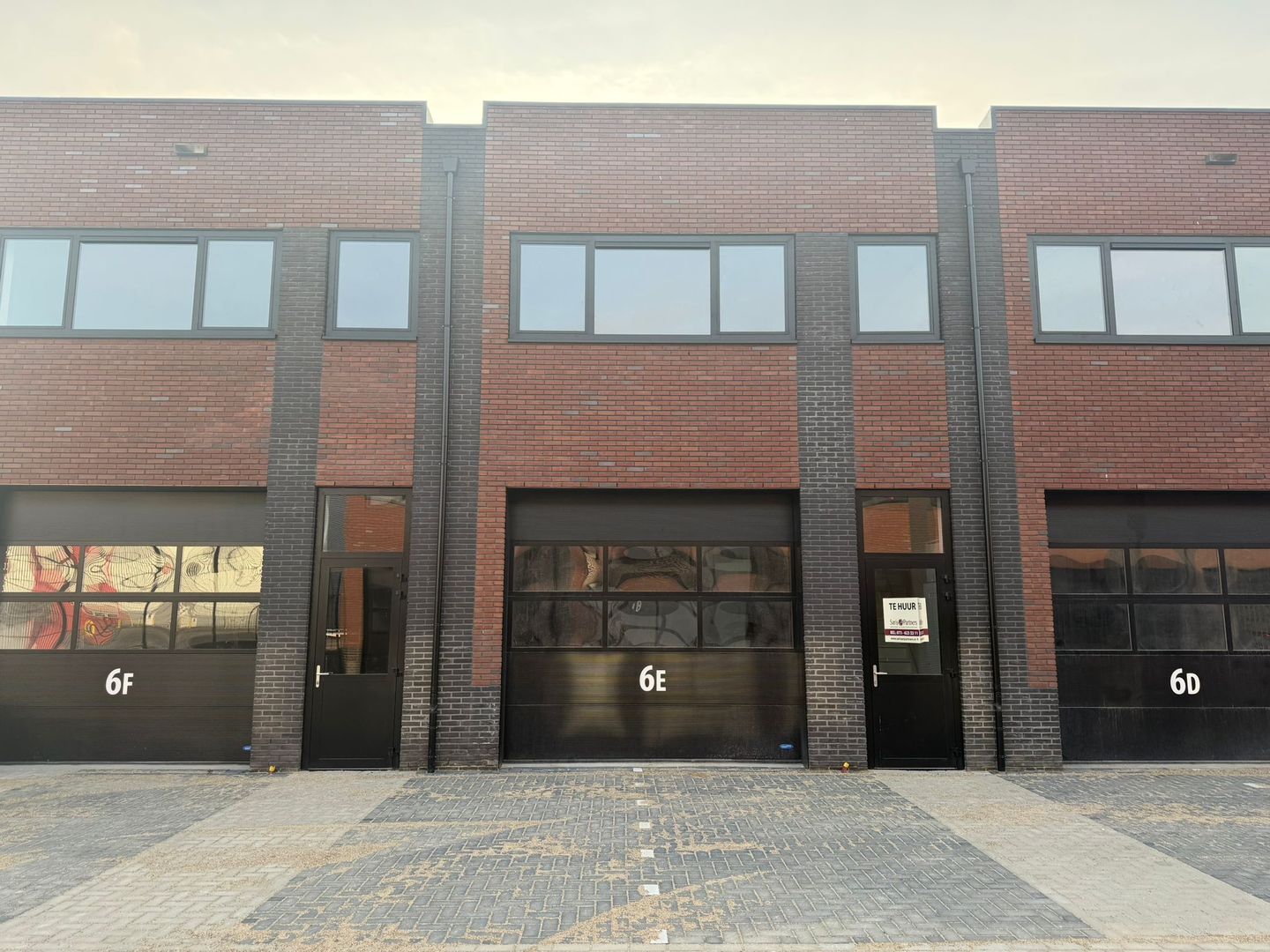 View photo 2 of Weerdskampweg 6-E