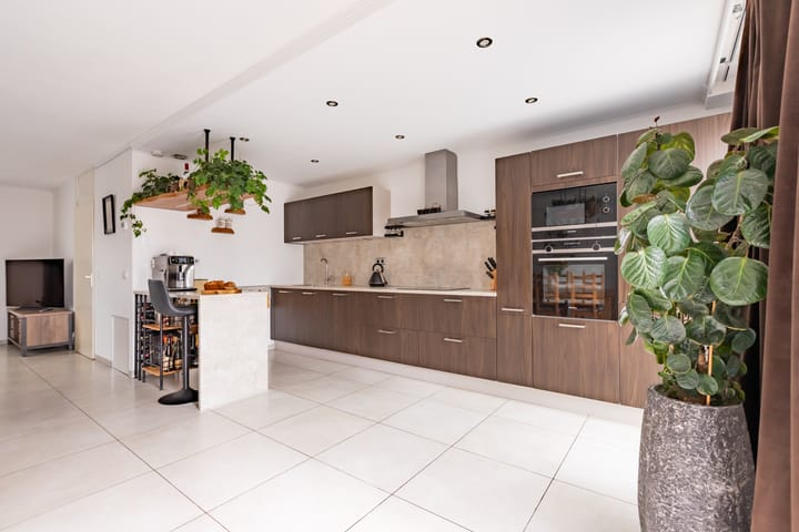 Photo 10 of Schoorlaan 8