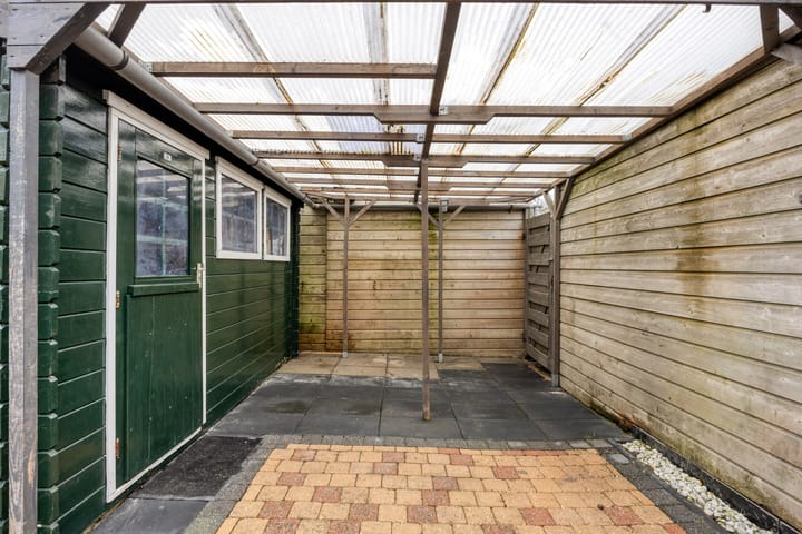 Photo 37 of Schoorlaan 8