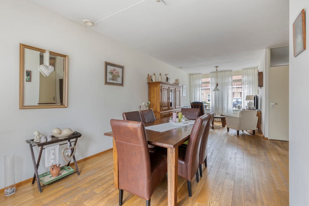 Foto 2 van Elsakker 10