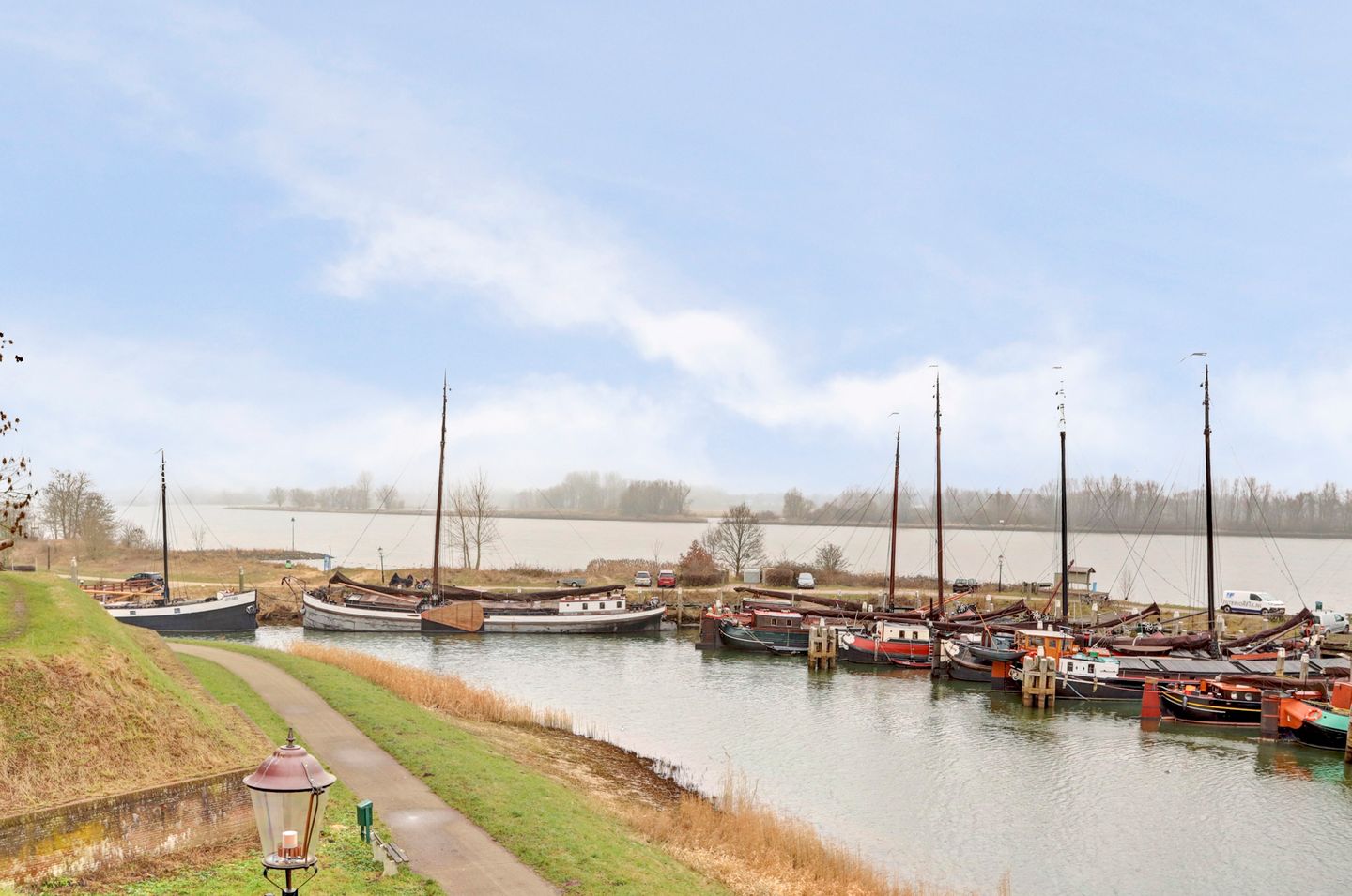 Foto 50 van Rijkswal 52