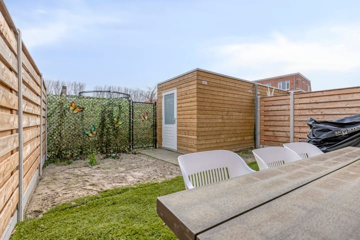 Photo 13 of Westmadeweg 56