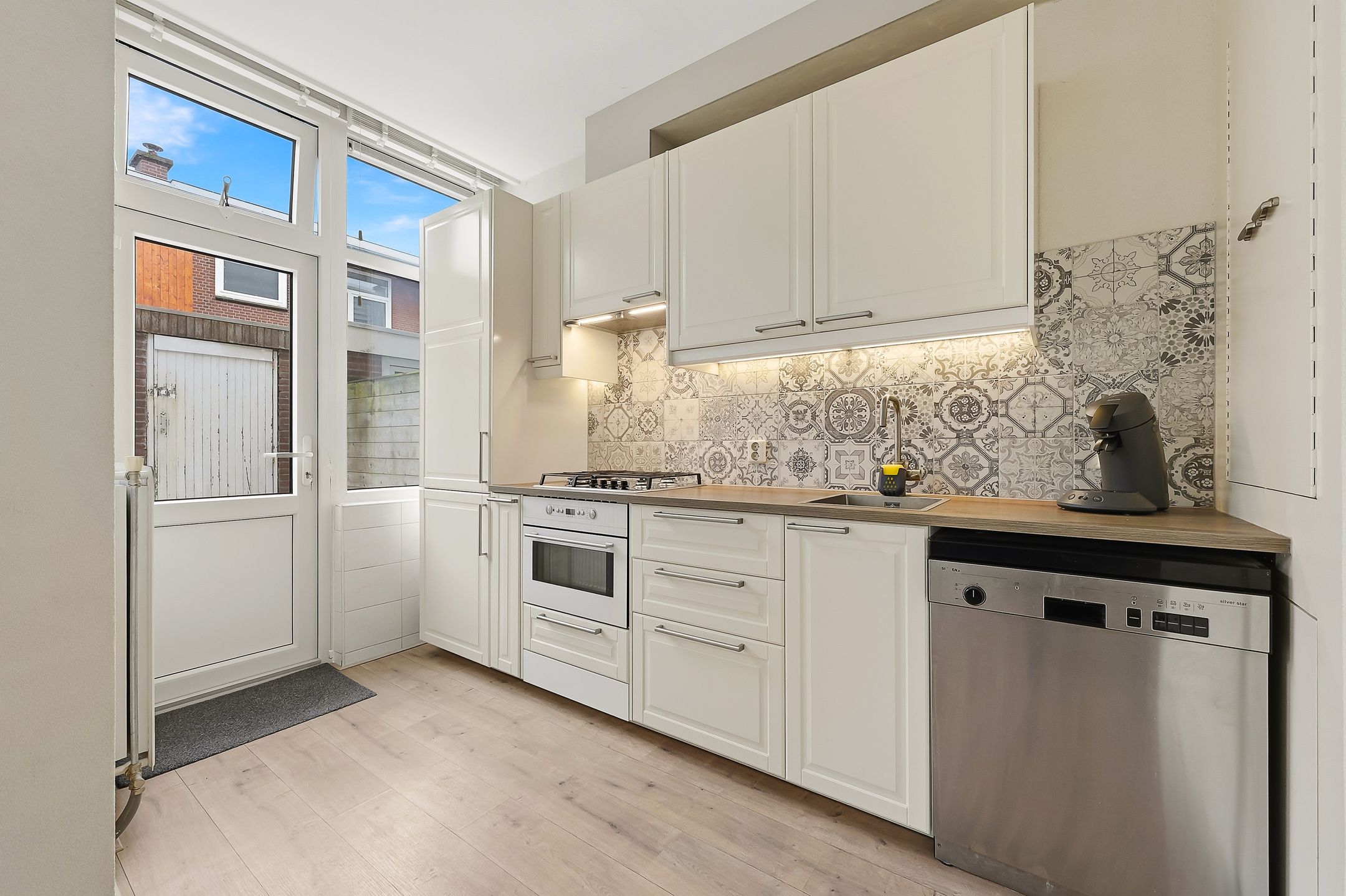 Foto 12 van Jan van Houtstraat 11