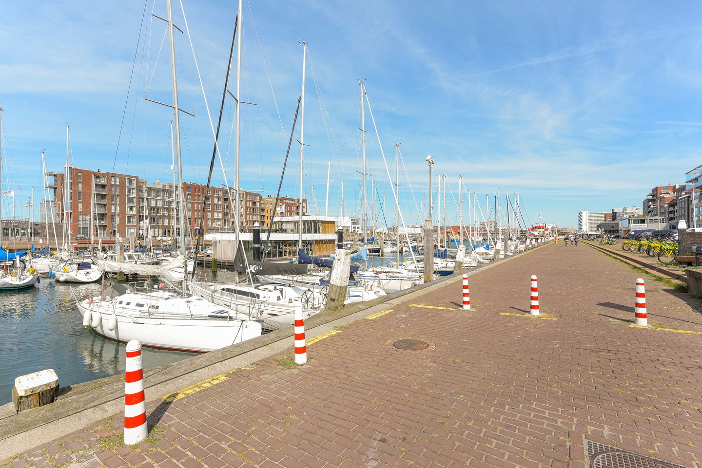 Foto 25 van Jan van Houtstraat 11