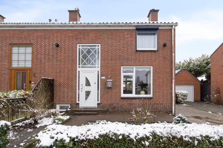 Photo 2 of Heresstraat 11