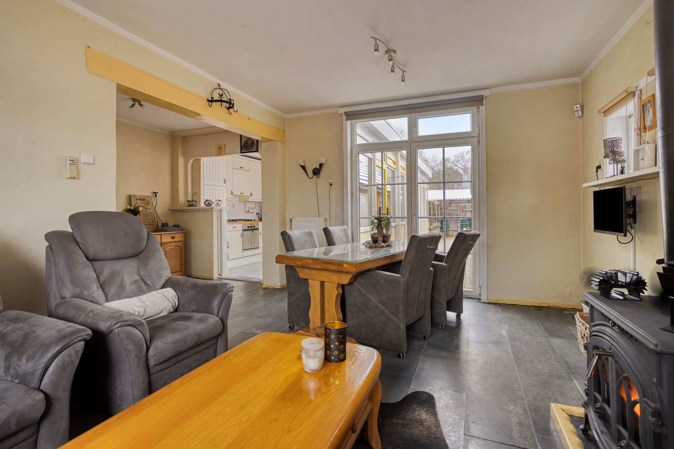 Foto 9 van Heresstraat 11