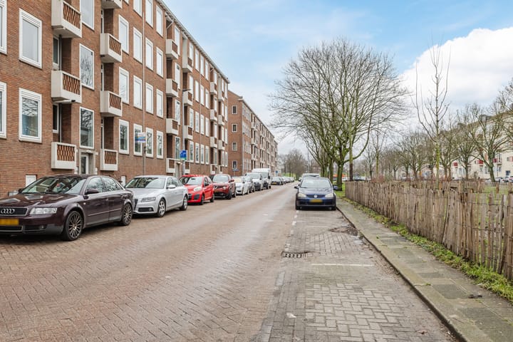 Photo 3 of Hogenbanweg 100-D