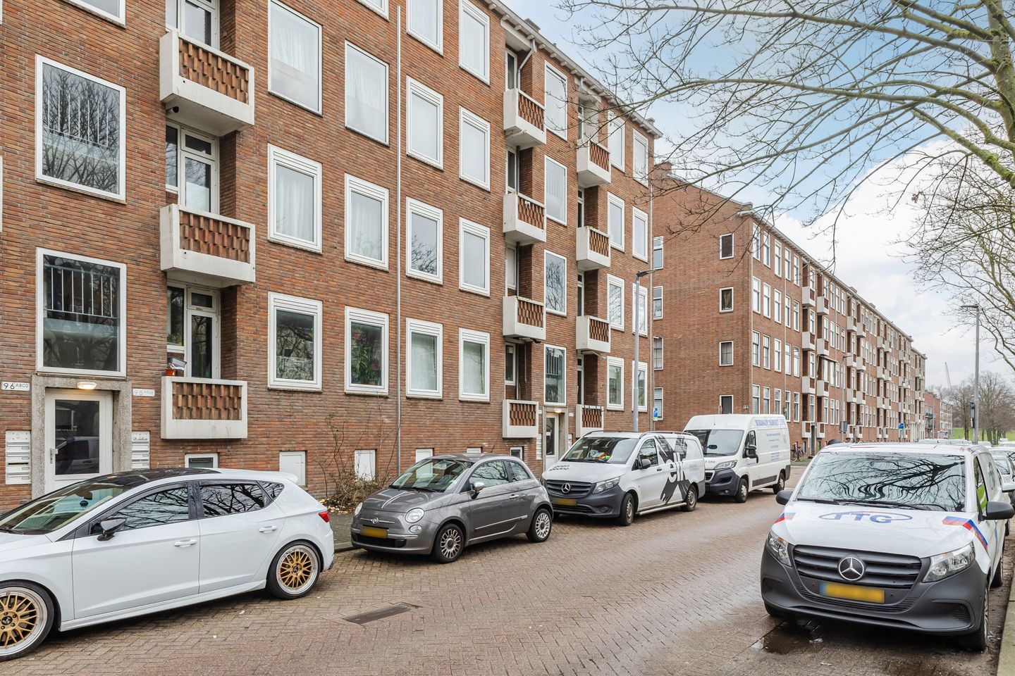 Photo 5 of Hogenbanweg 100-D