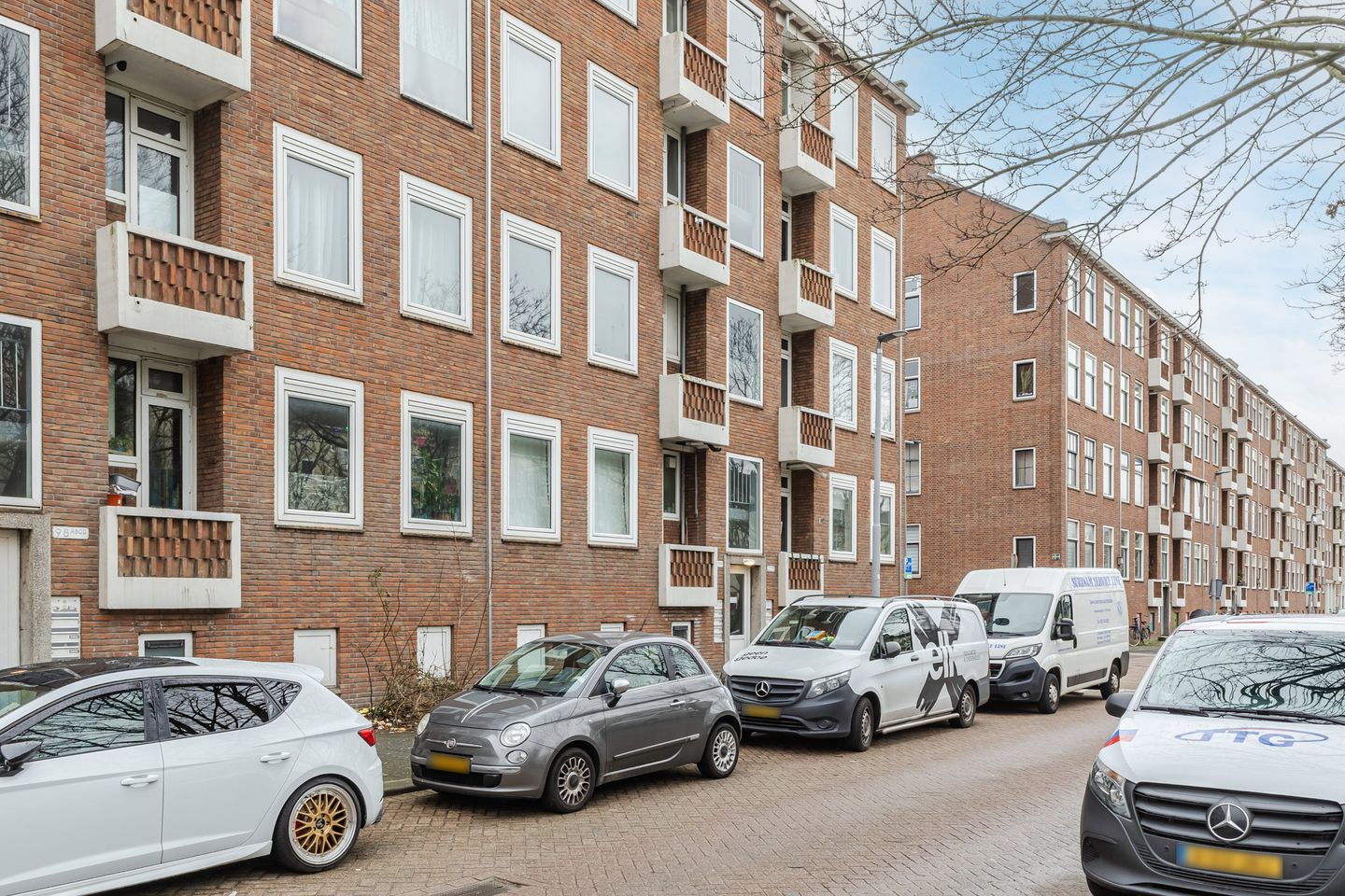 Photo 4 of Hogenbanweg 100-D