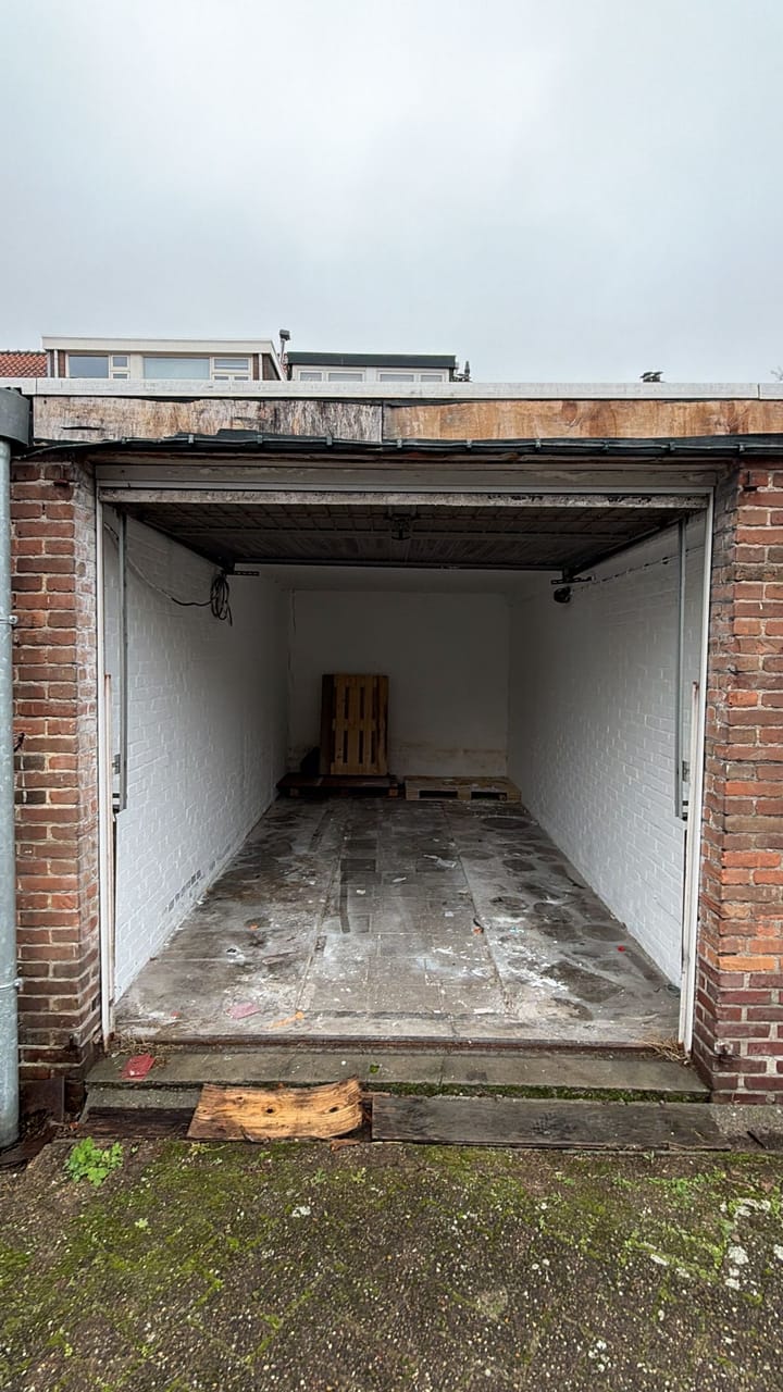 Photo 7 of Bilderdijkstraat 16 GAR