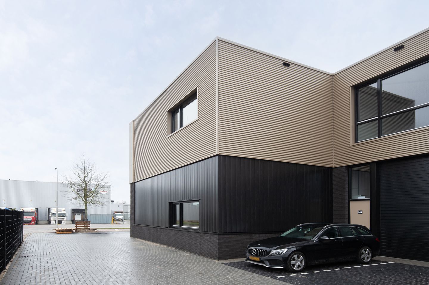 Bekijk foto 2 van Jan van der Heijdenstraat 26-M