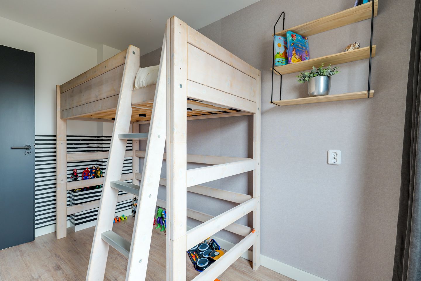 Foto 40 van Ietje Kooistratuin 51