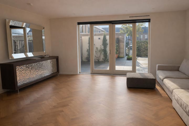 Photo 4 of Waterhoen 5