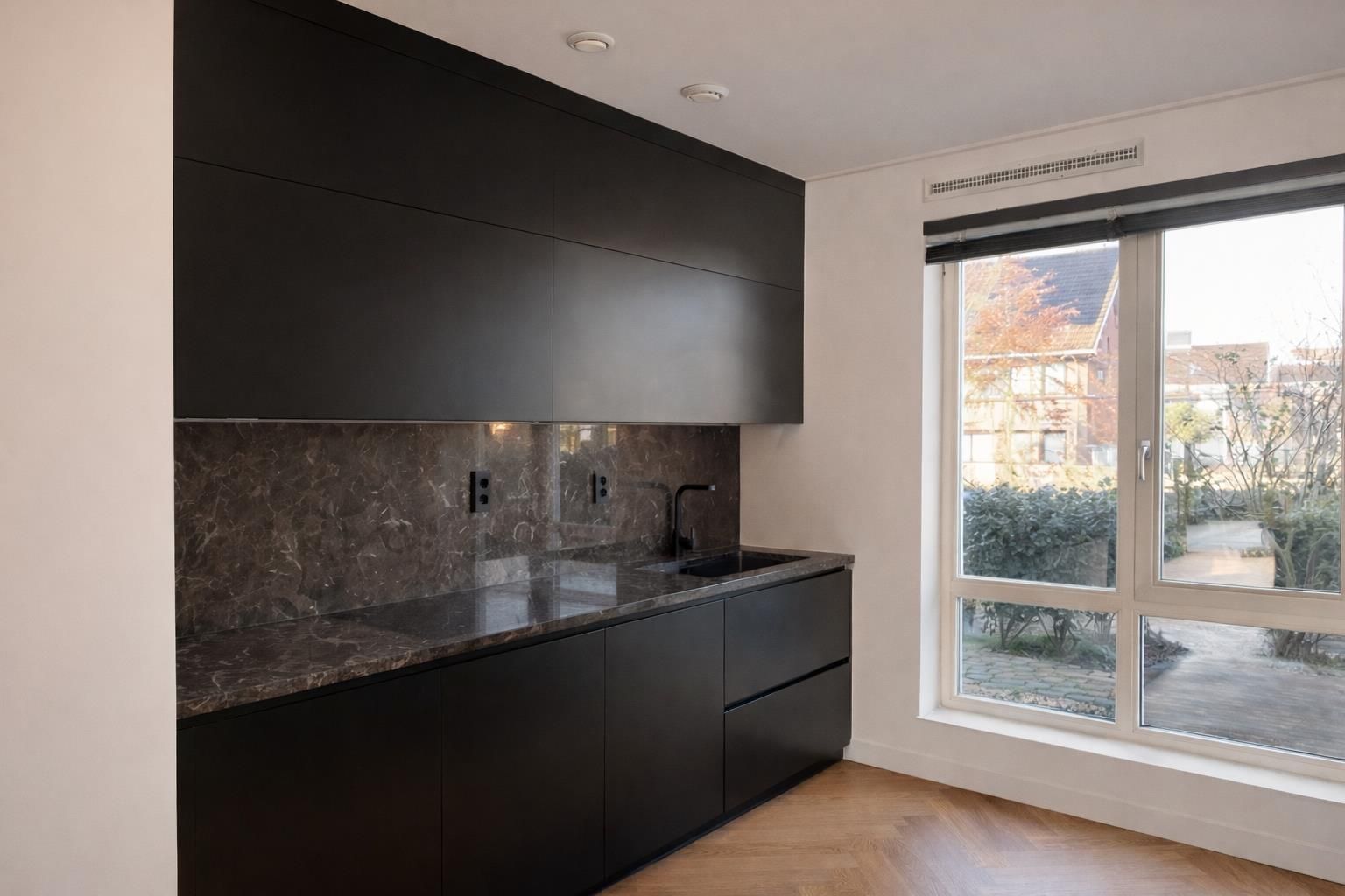 Foto 6 van Waterhoen 5