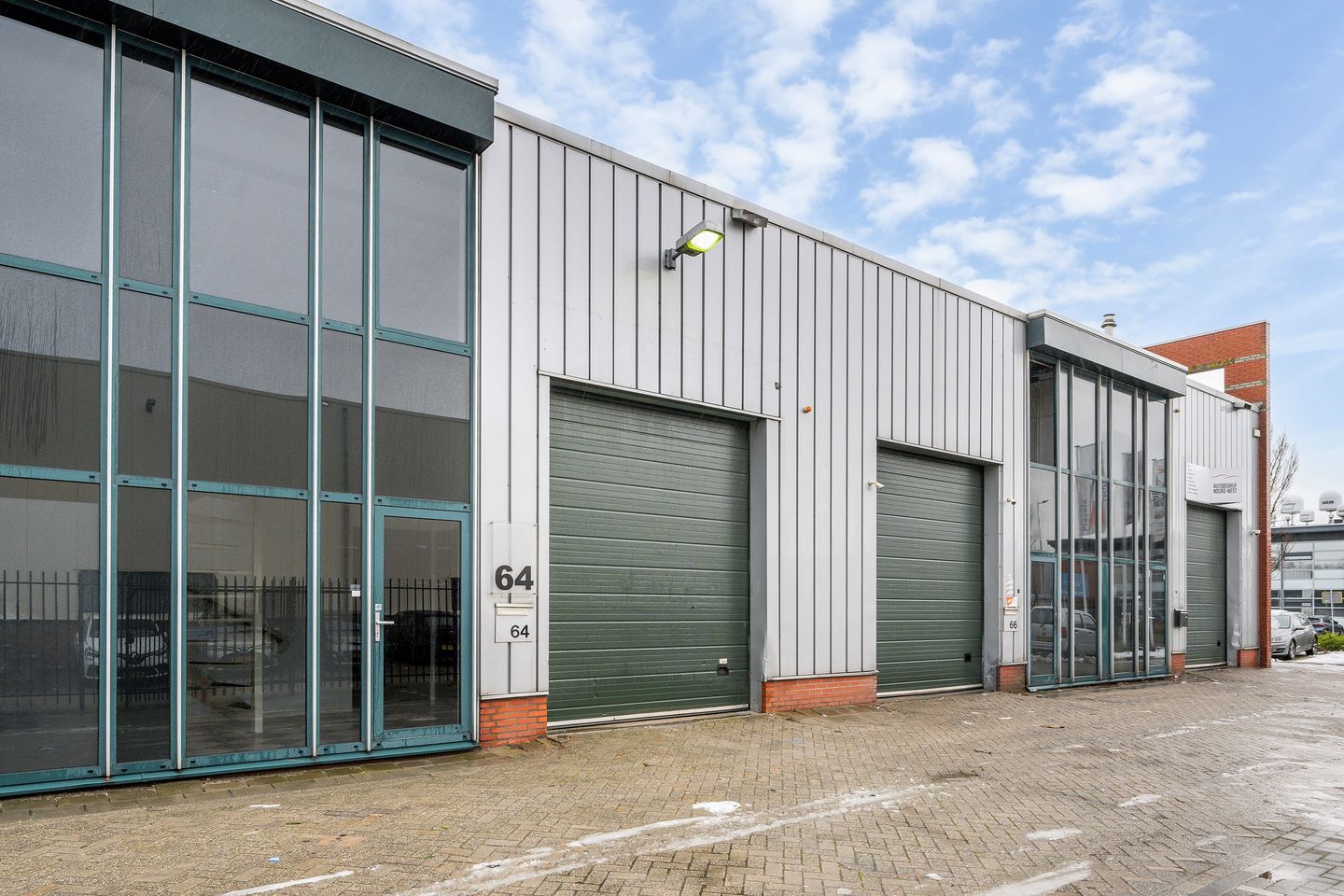 View photo 4 of Hongkongstraat 64